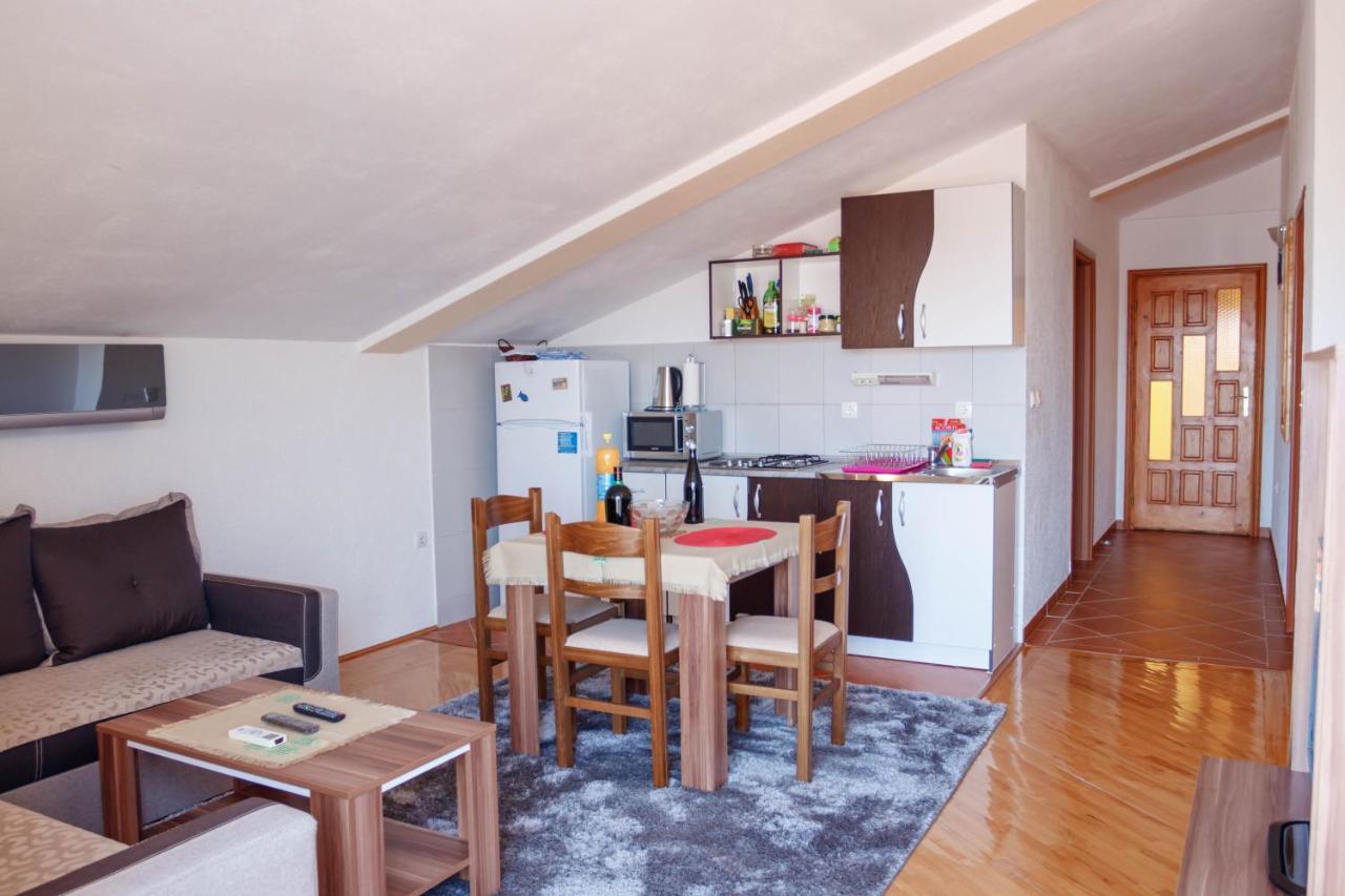 טיווט Apartmani Petar מראה חיצוני תמונה